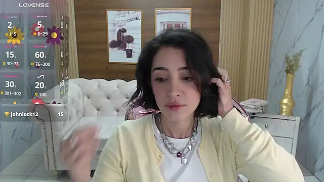 Snapshot of sara_lopez_s chatting on 02-11-26, 01:33 sara lopez s online show from 02-11-26, 01:33