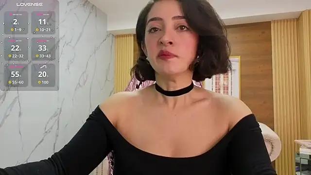 Snapshot of sara_lopez_s chatting on 05-14-26, 01:52 sara lopez s online show from 05-14-26, 01:52