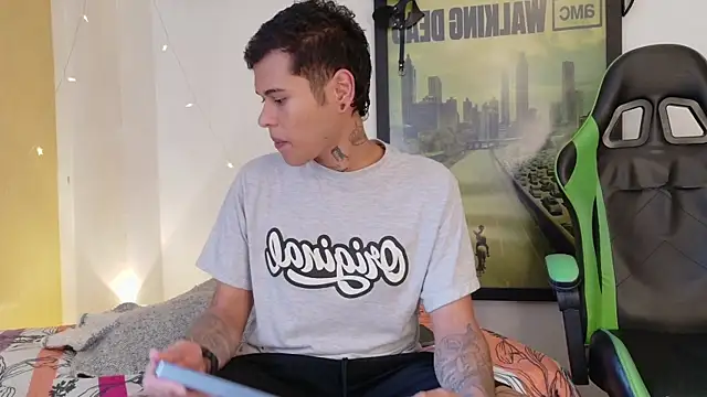 rosse dredd online show from 04-12-26, 05:49