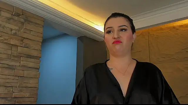 Snapshot of SophiaDior_ chatting on 09-27-25, 11:38 SophiaDior online show from 09-27-25, 11:38