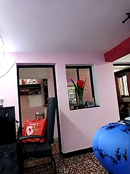 GabyMontenegro online show from 10-17-25, 05:59