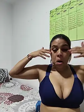 Snapshot of GabyMontenegro chatting on 03-03-26, 03:57 GabyMontenegro online show from 03-03-26, 03:57