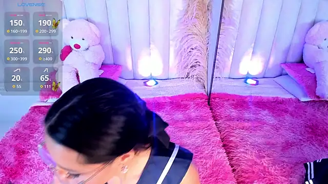 Annie  2 online show from 11-07-25, 12:10