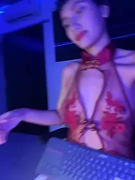 Amberdecolombia online show from 02-25-26, 04:23