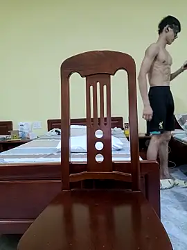 Snapshot of thienlong05 chatting on 09-14-25, 03:01 thienlong05 online show from 09-14-25, 03:01