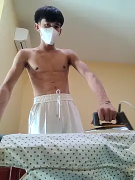 Snapshot of thienlong05 chatting on 11-04-25, 01:42 thienlong05 online show from 11-04-25, 01:42