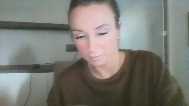 Snapshot of Justnani001 chatting on 10-04-25, 09:55 Justnani001 online show from 10-04-25, 09:55