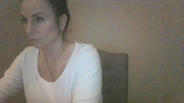 Snapshot of Justnani001 chatting on 02-22-26, 10:44 Justnani001 online show from 02-22-26, 10:44