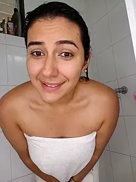 VioletaWalton1 online show from 09-17-25, 03:25