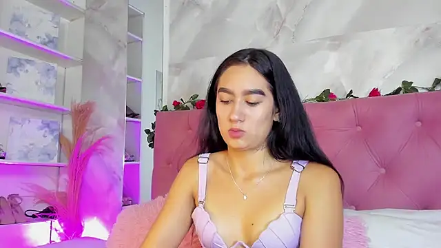 Nicolqueen  online show from 10-14-25, 11:11