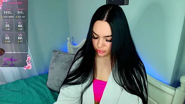 katerine Monroe online show from 12-20-25, 08:17