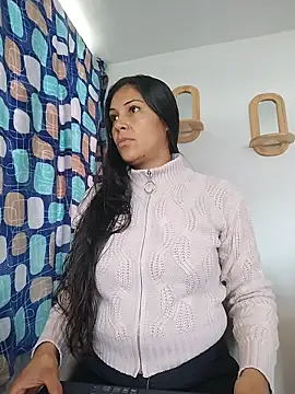 KittyHoleshot87 online show from 02-09-26, 03:54