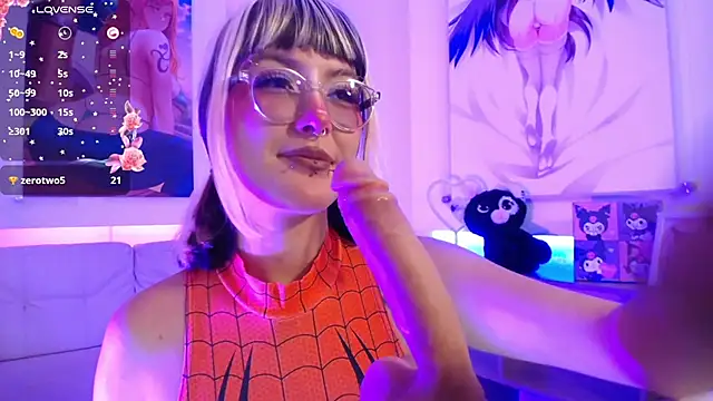 Snapshot of lil_candy77 chatting on 10-04-25, 12:17 lil candy77 online show from 10-04-25, 12:17