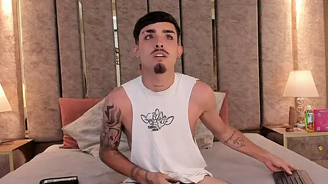 NikoStone  online show from 03-25-26, 05:07