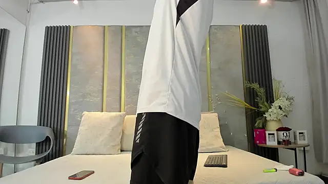 NikoStone  online show from 12-05-25, 04:44