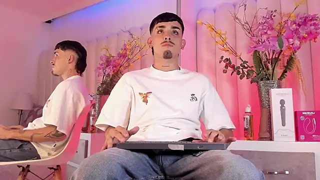 NikoStone  online show from 04-16-26, 01:50