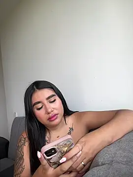 Sophie Dreamss online show from 05-15-26, 09:24