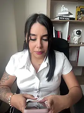 Sophie Dreamss online show from 03-07-26, 08:47