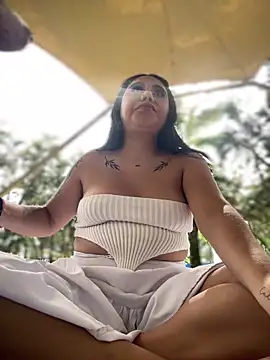 Sophie Dreamss online show from 10-29-25, 07:35