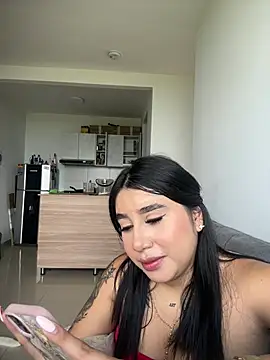 Sophie Dreamss online show from 04-12-26, 07:17