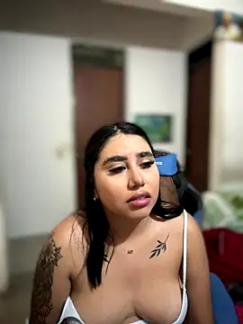 Sophie Dreamss online show from 11-21-25, 08:52