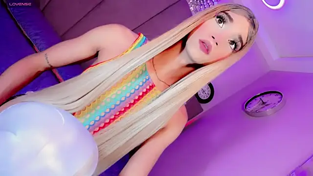 Nauthy girl online show from 10-27-25, 12:28