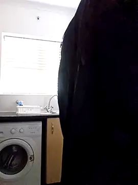 trickyOne online show from 10-27-25, 12:28