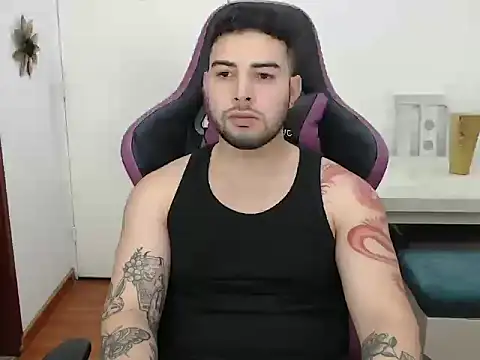 baby mateo online show from 12-01-25, 10:43