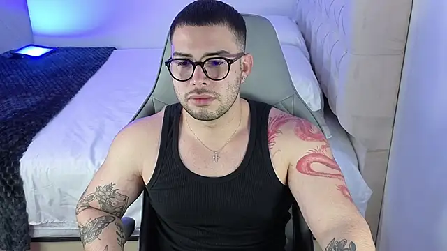 Snapshot of baby_mateo chatting on 05-22-26, 05:16 baby mateo online show from 05-22-26, 05:16