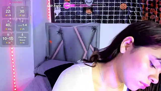 Sofia villareal online show from 10-22-25, 01:10