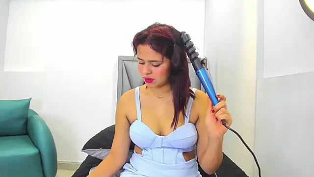 Sofia villareal online show from 10-09-25, 12:49