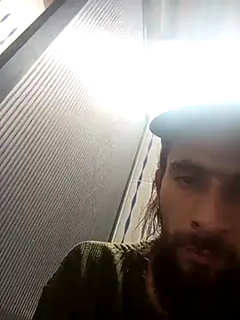 hairy mannn online show from 10-28-25, 05:12