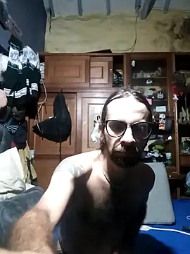 hairy mannn online show from 12-23-25, 06:12