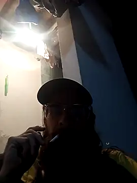 hairy mannn online show from 11-16-25, 03:33