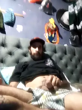 hairy mannn online show from 10-13-25, 04:14