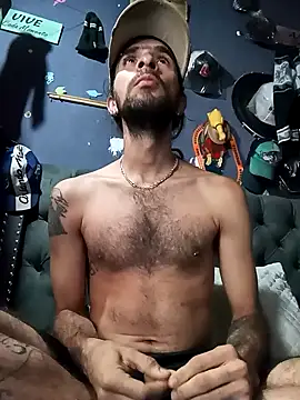 hairy mannn online show from 12-15-25, 01:28