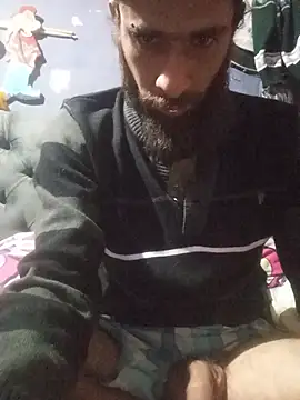 Snapshot of hairy_mannn chatting on 06-08-26, 05:57 hairy mannn online show from 06-08-26, 05:57