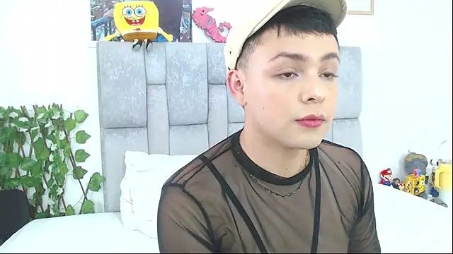 christopher Hot online show from 10-08-25, 07:47