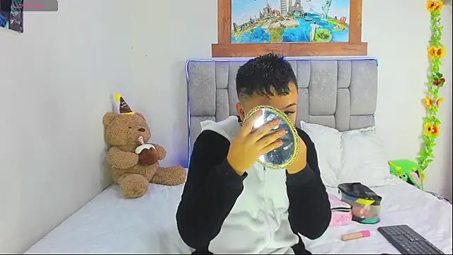 christopher Hot online show from 02-21-26, 01:07