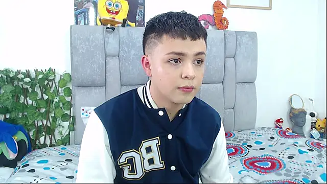 christopher Hot online show from 09-30-25, 07:31