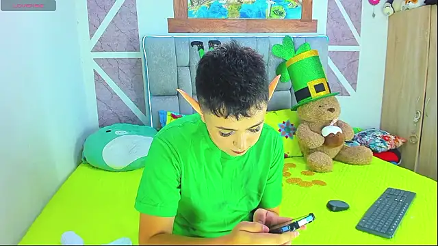 christopher Hot online show from 03-17-26, 08:34