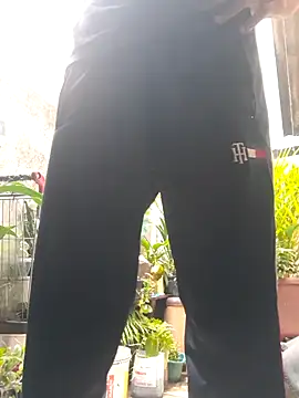 Dedede32 online show from 10-28-25, 08:30