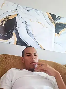 Snapshot of LuciousLyon chatting on 03-07-26, 02:44 LuciousLyon online show from 03-07-26, 02:44