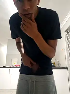 Snapshot of LuciousLyon chatting on 11-08-25, 09:18 LuciousLyon online show from 11-08-25, 09:18