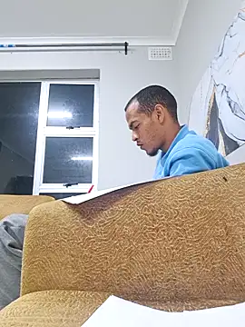 Snapshot of LuciousLyon chatting on 03-16-26, 10:01 LuciousLyon online show from 03-16-26, 10:01