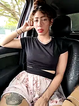 roxyrougee online show from 11-28-25, 07:58