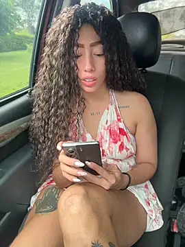 roxyrougee online show from 07-18-26, 12:36
