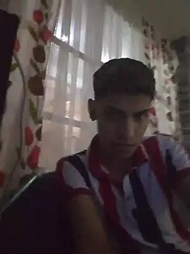 aispuro8505 online show from 02-22-26, 05:32