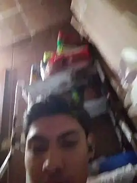 aispuro8505 online show from 04-10-26, 07:37