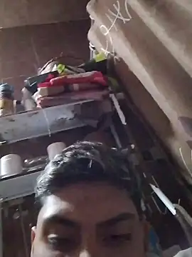 aispuro8505 online show from 03-15-26, 06:42